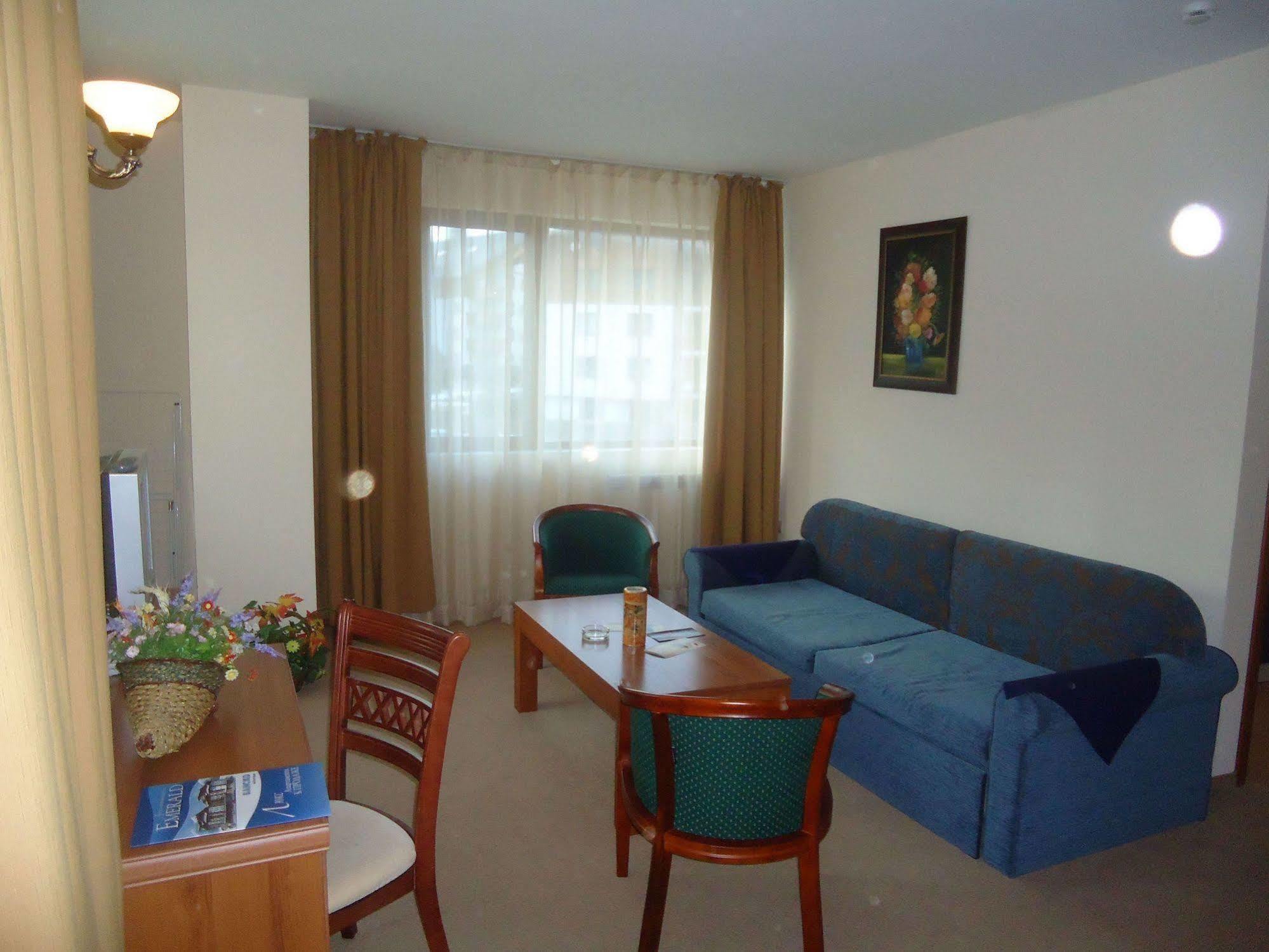 Emerald Apartment-Complex バンスコ エクステリア 写真